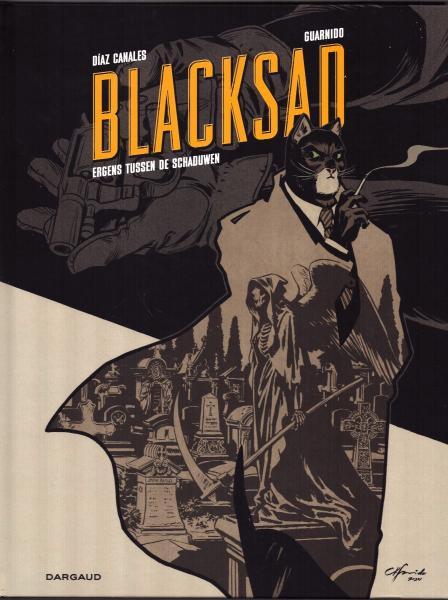 Ergens tussen de schaduwen